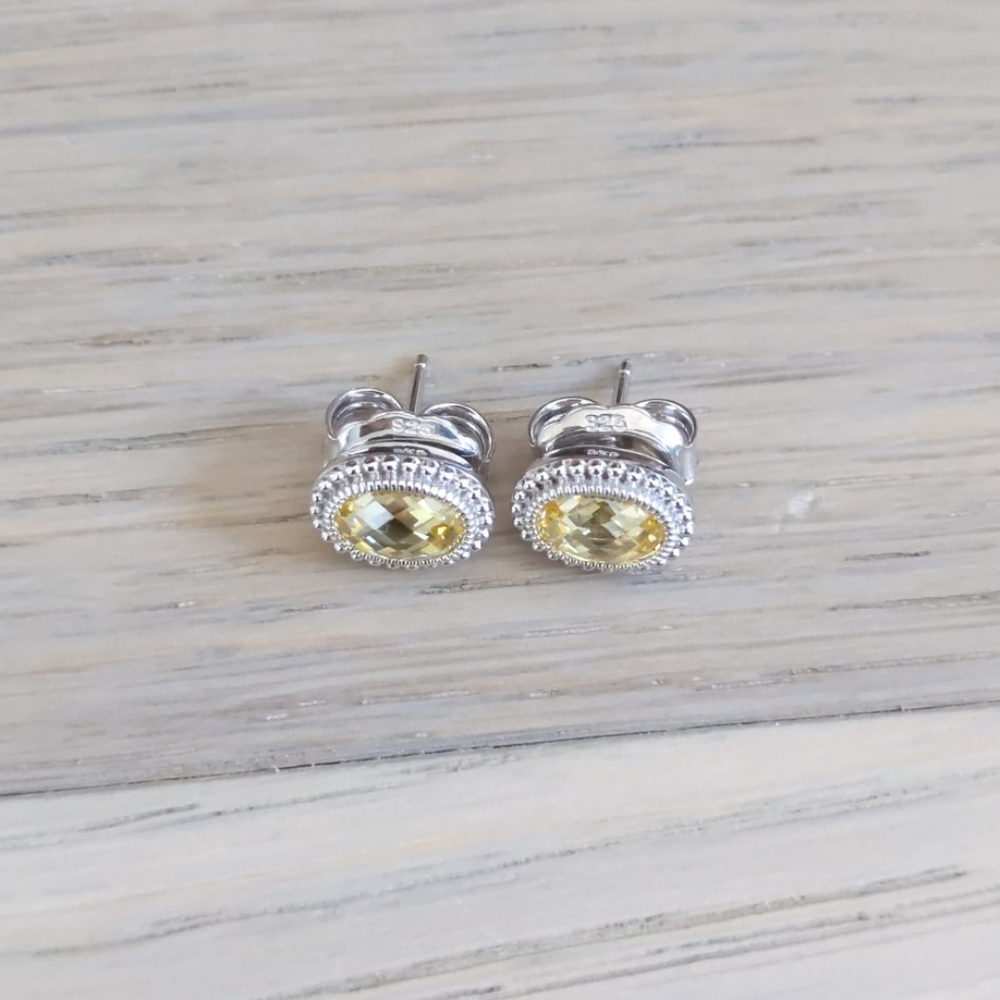 Judith Ripka Earrings NWOT